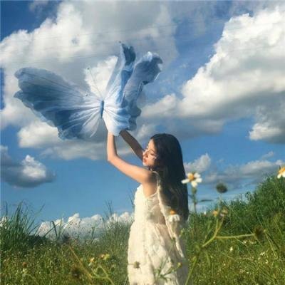 雾柱海报